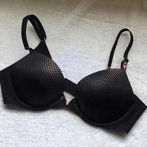 Victoria’s Secret Bra NWT